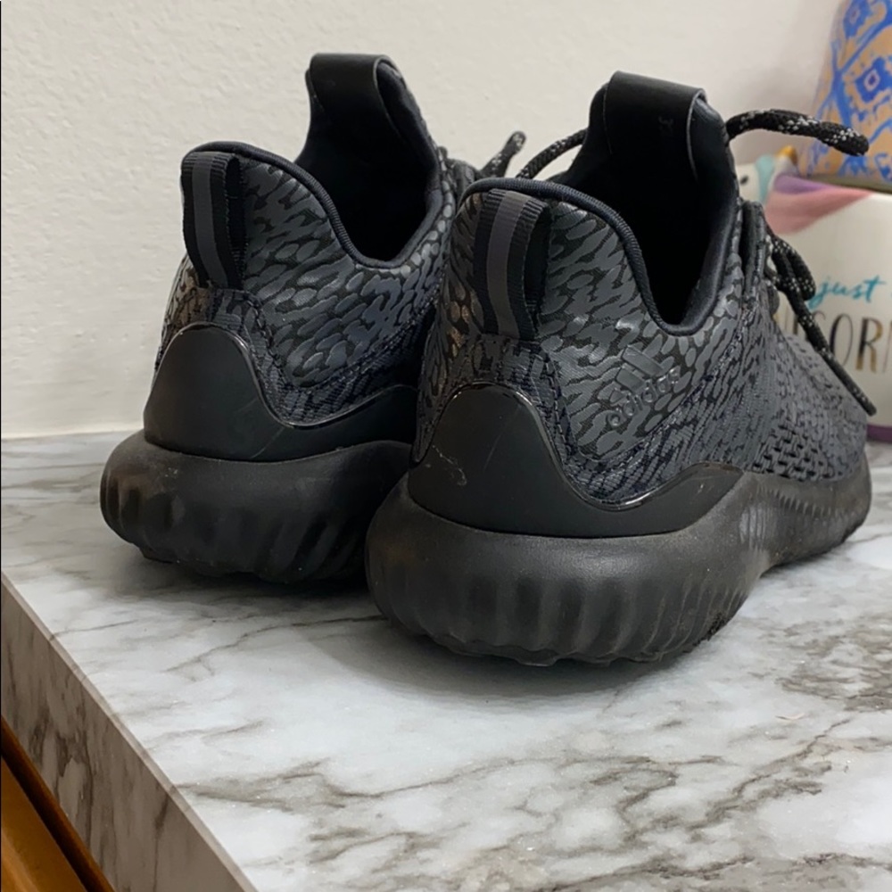 Adidas Bounce - Picture 2 of 2